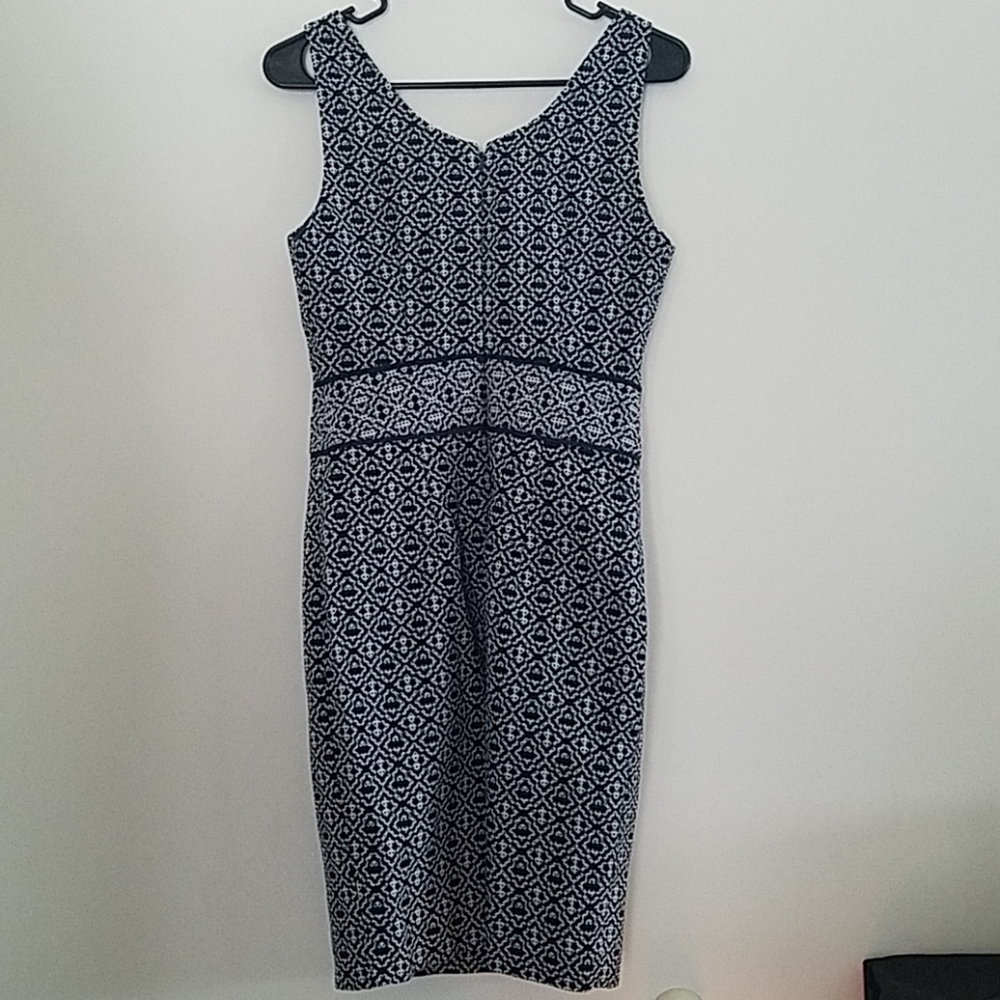 🔥Blue & White Patterned Dress / The Limited/ Womens Sz S - Picture 4 of 4